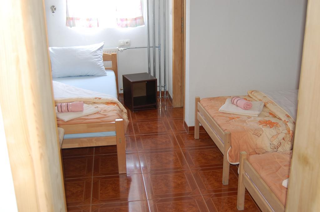 Guesthouse Panna Maria Međugorje Стая снимка