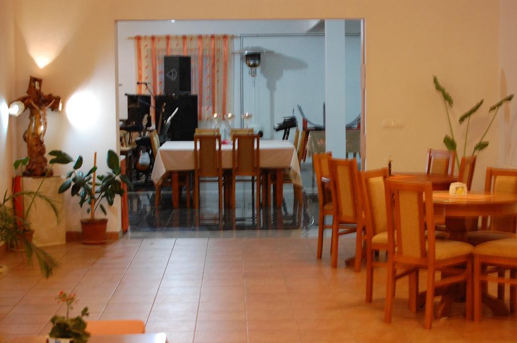Guesthouse Panna Maria Međugorje Екстериор снимка