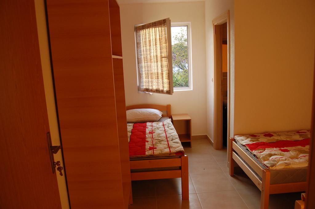 Guesthouse Panna Maria Međugorje Стая снимка
